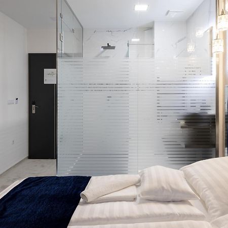 Z Rooms Boutique Zalaegerszeg Buitenkant foto