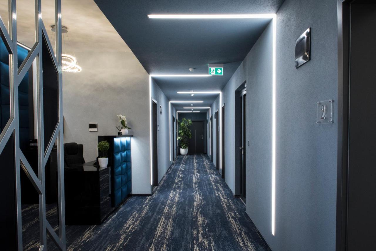 Z Rooms Boutique Zalaegerszeg Buitenkant foto