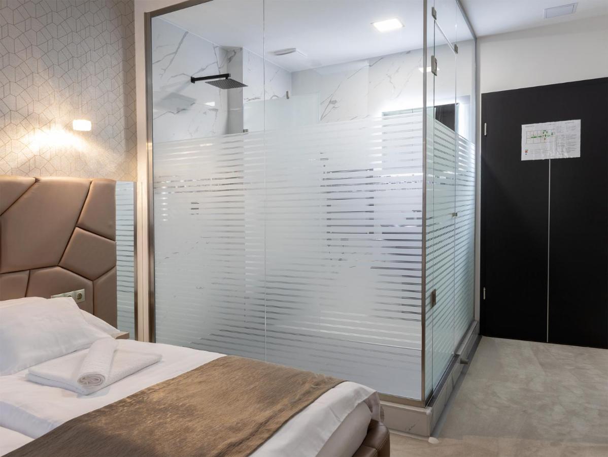 Z Rooms Boutique Zalaegerszeg Buitenkant foto