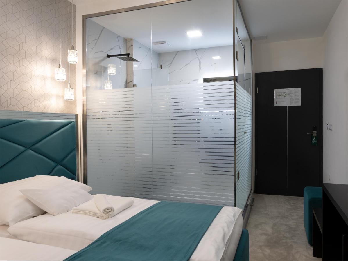 Z Rooms Boutique Zalaegerszeg Buitenkant foto
