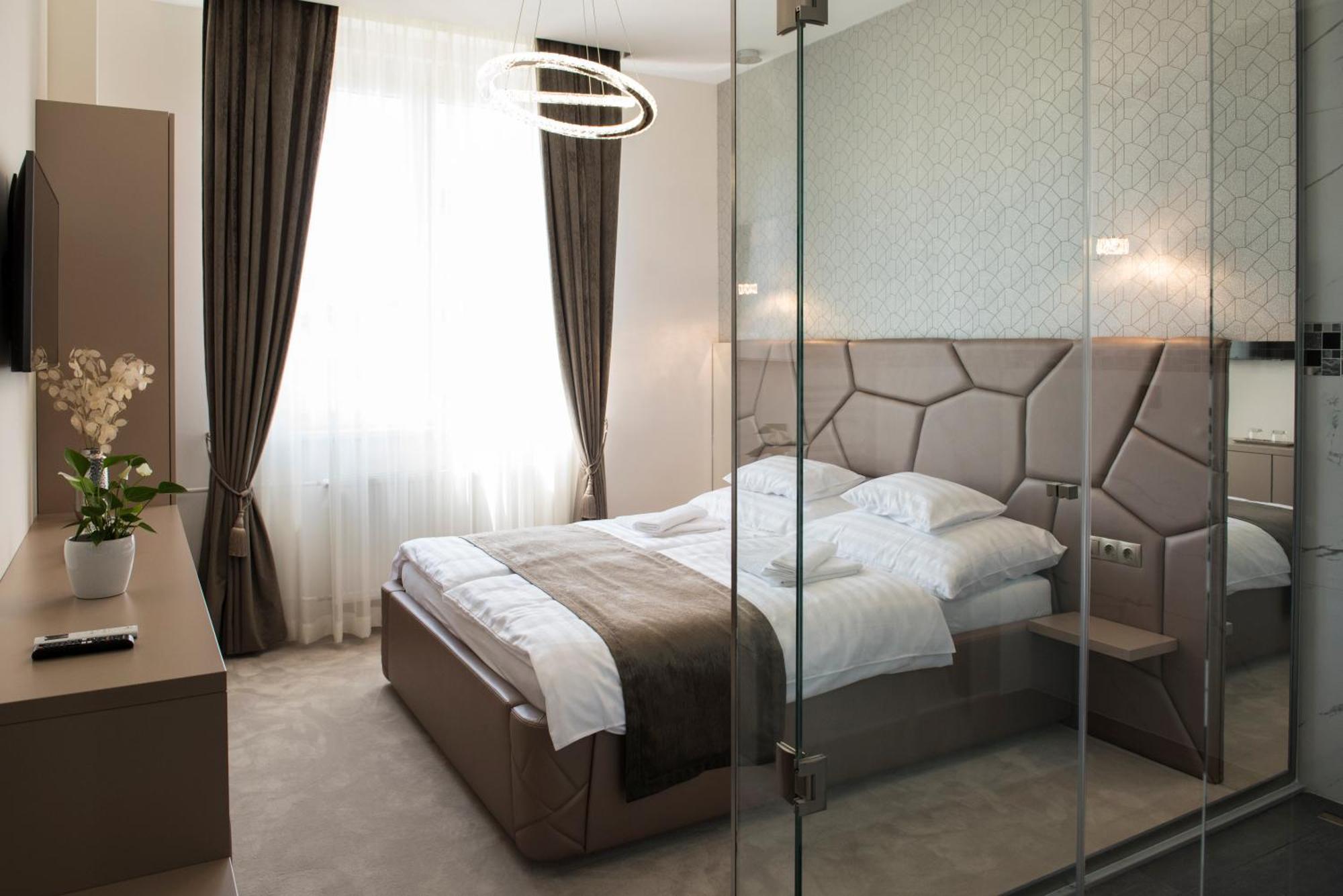 Z Rooms Boutique Zalaegerszeg Buitenkant foto