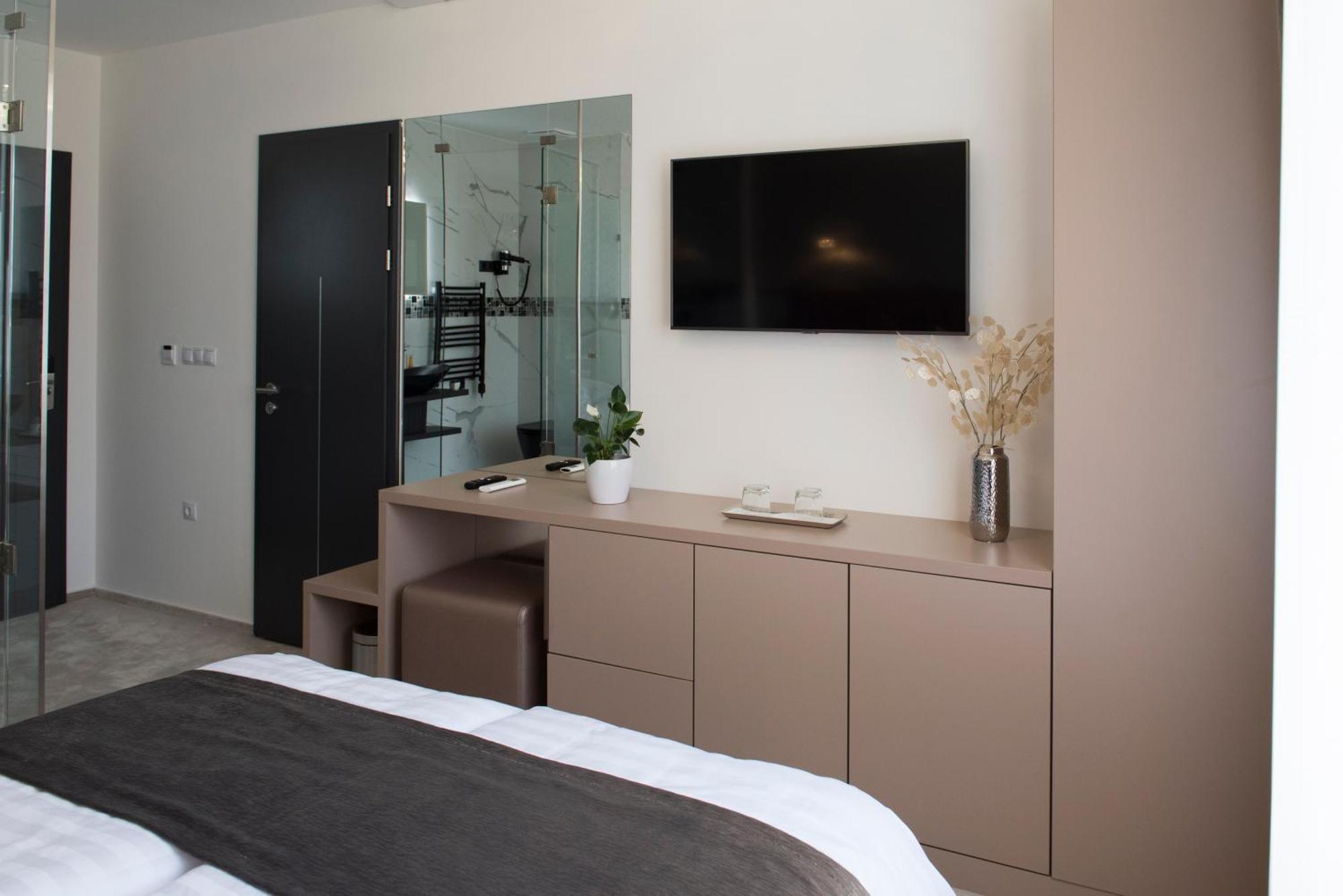 Z Rooms Boutique Zalaegerszeg Buitenkant foto